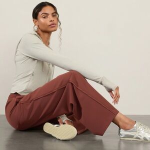 Athleta Endeavor High Rise Relaxed Pant